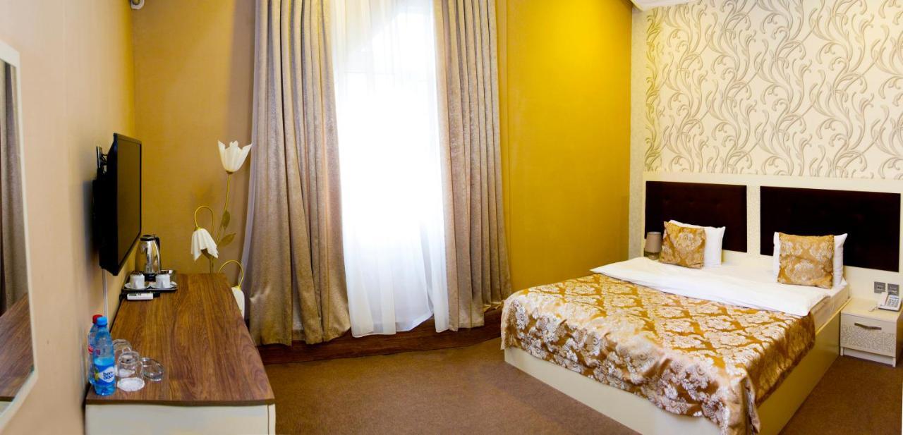 Center Khagani Hotel Баку Екстер'єр фото