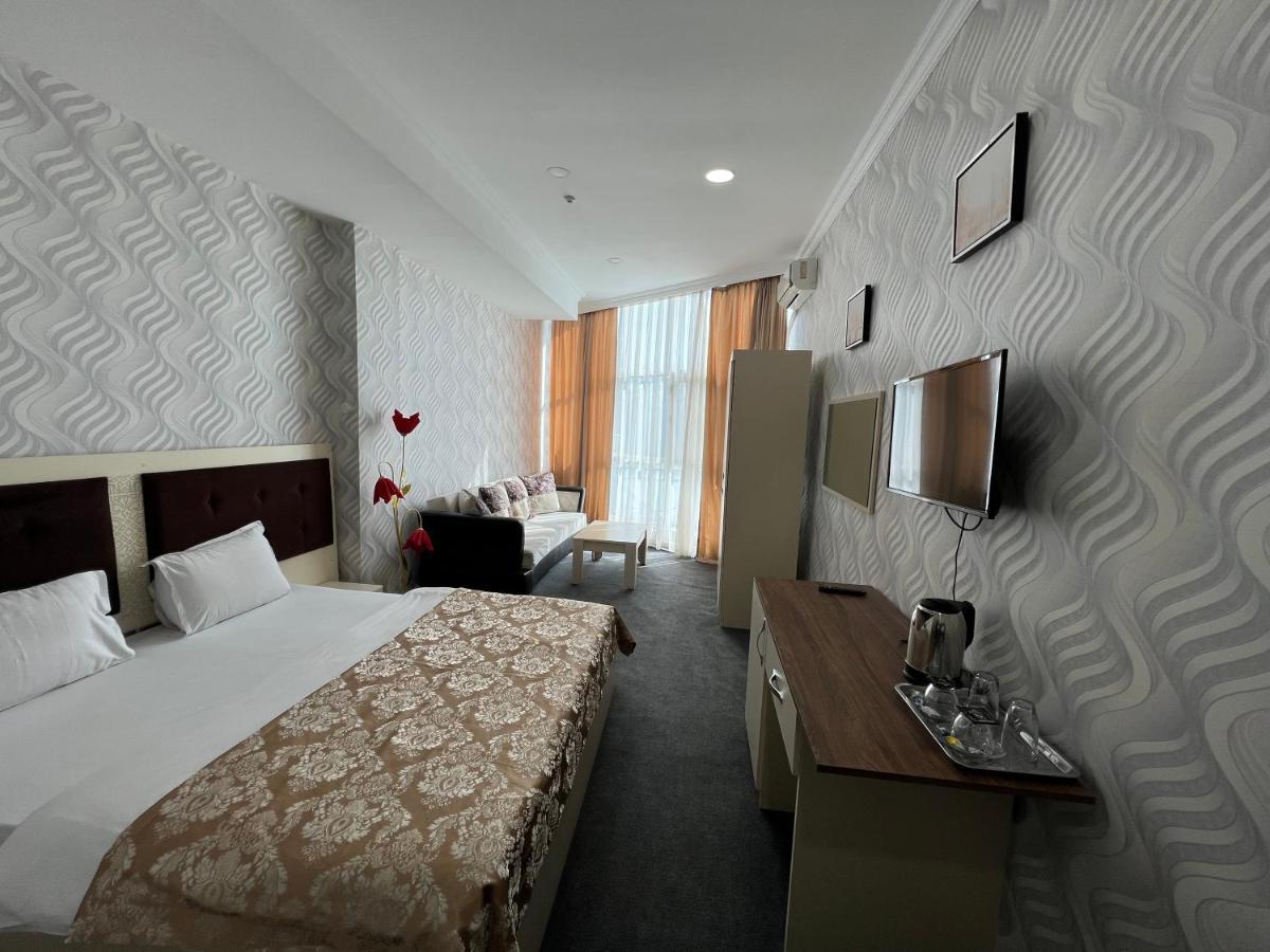 Center Khagani Hotel Баку Екстер'єр фото