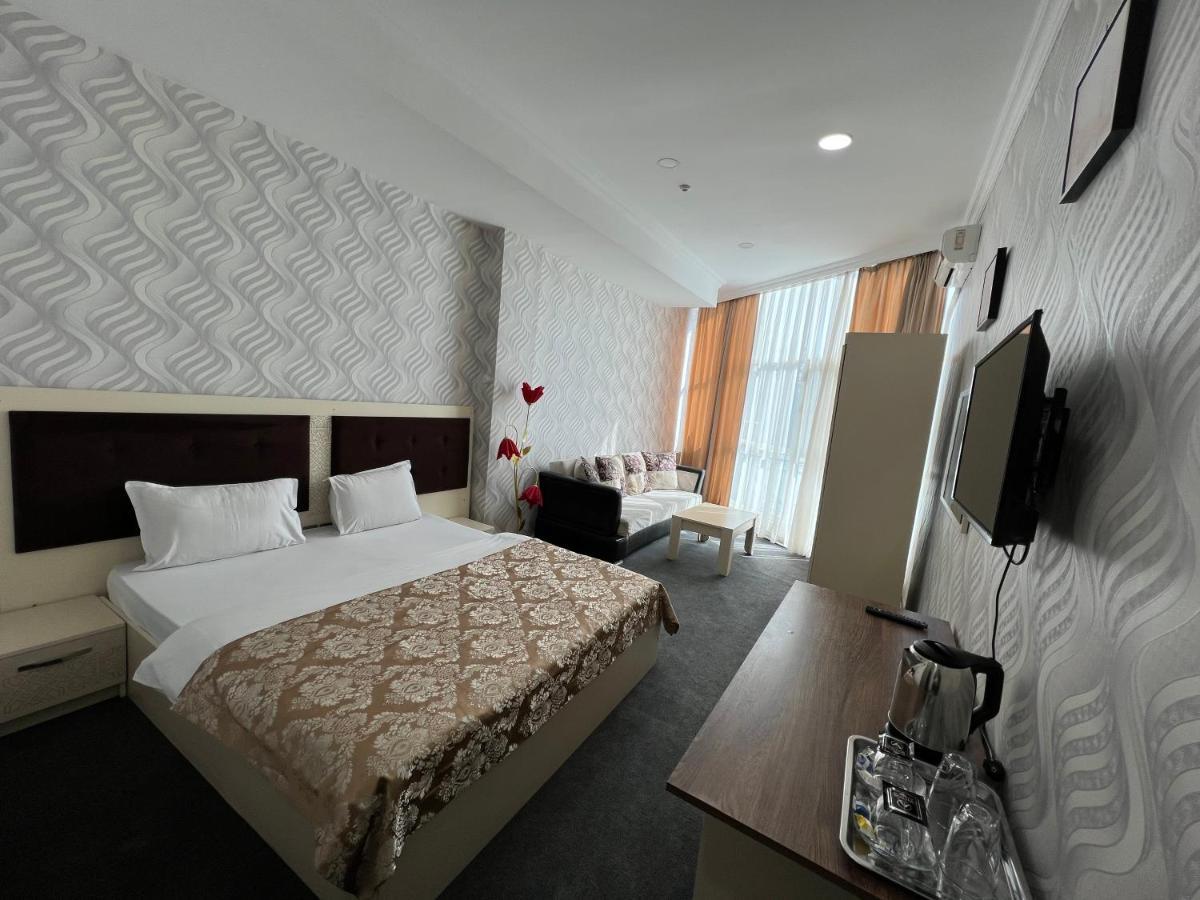 Center Khagani Hotel Баку Екстер'єр фото