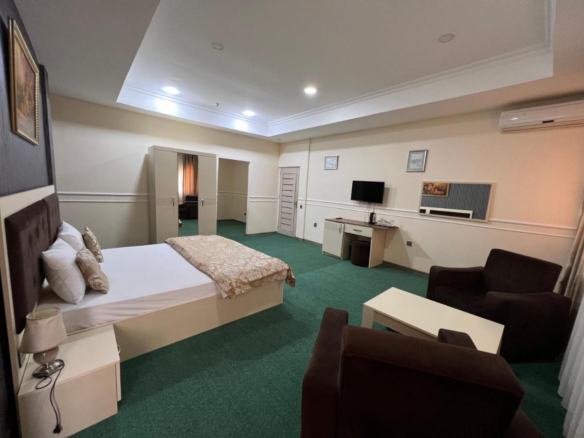 Center Khagani Hotel Баку Екстер'єр фото