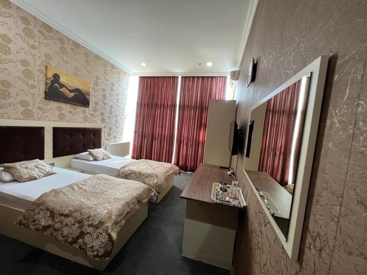 Center Khagani Hotel Баку Екстер'єр фото